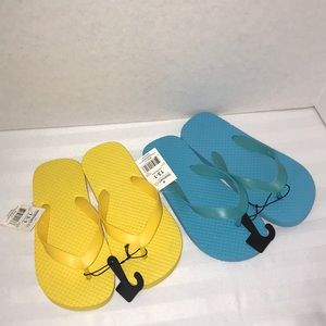 Bundle flip flops sandals, kids size 13-1. Brand new with tag